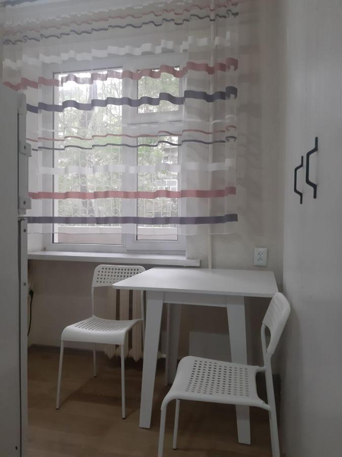 ビシュケクAura On Sydykova Street 290アパートメント エクステリア 写真
